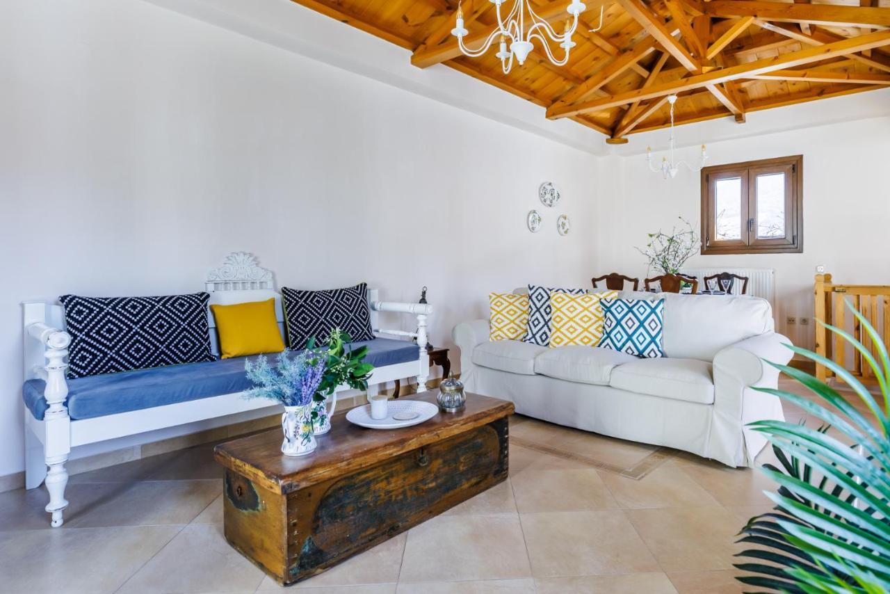 Petradi Town Apartment Skopelos Exterior foto