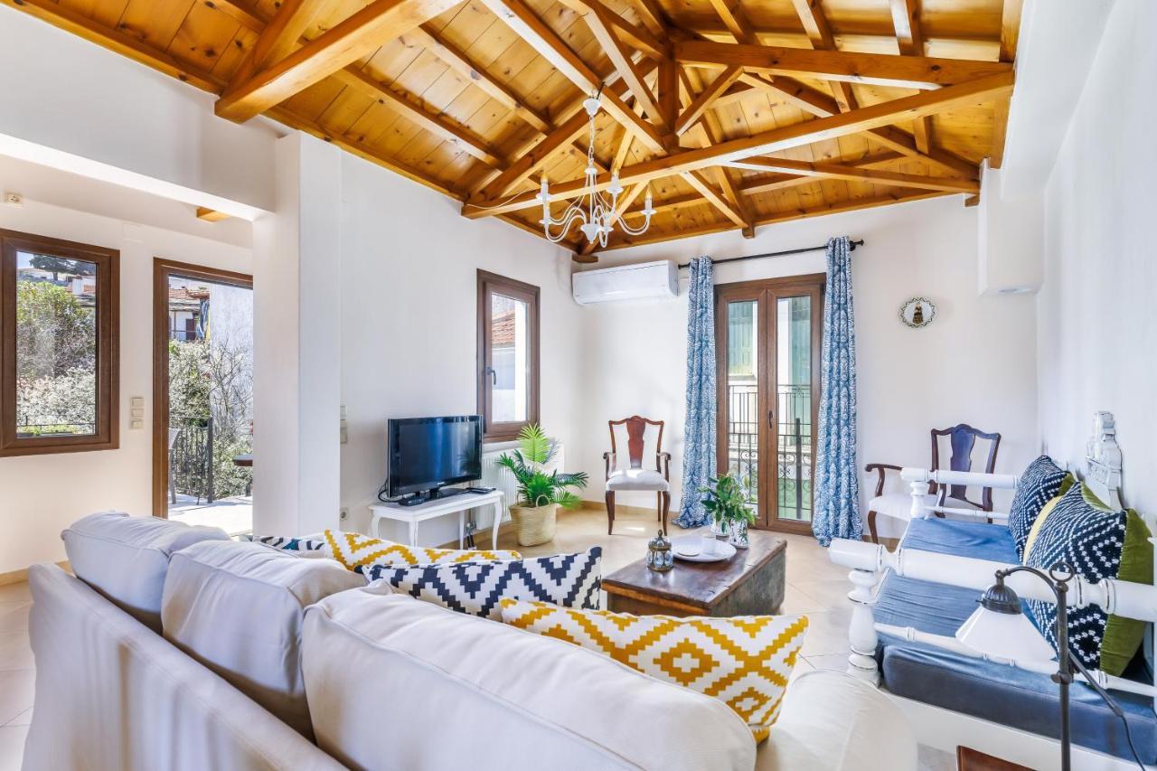 Petradi Town Apartment Skopelos Exterior foto