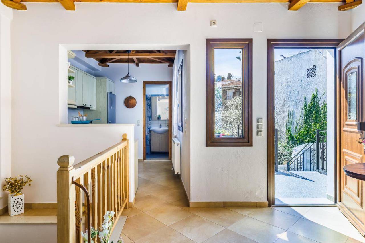 Petradi Town Apartment Skopelos Exterior foto