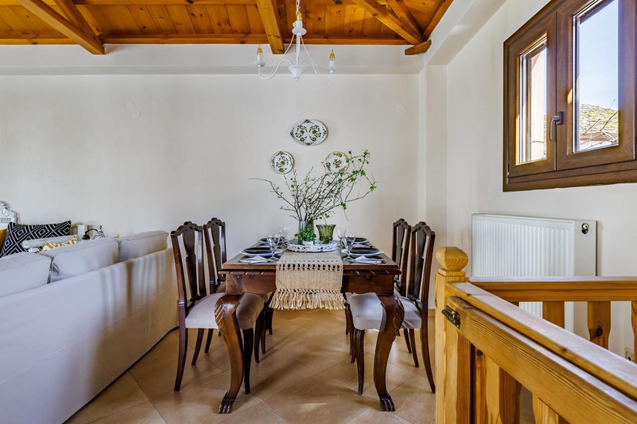 Petradi Town Apartment Skopelos Exterior foto